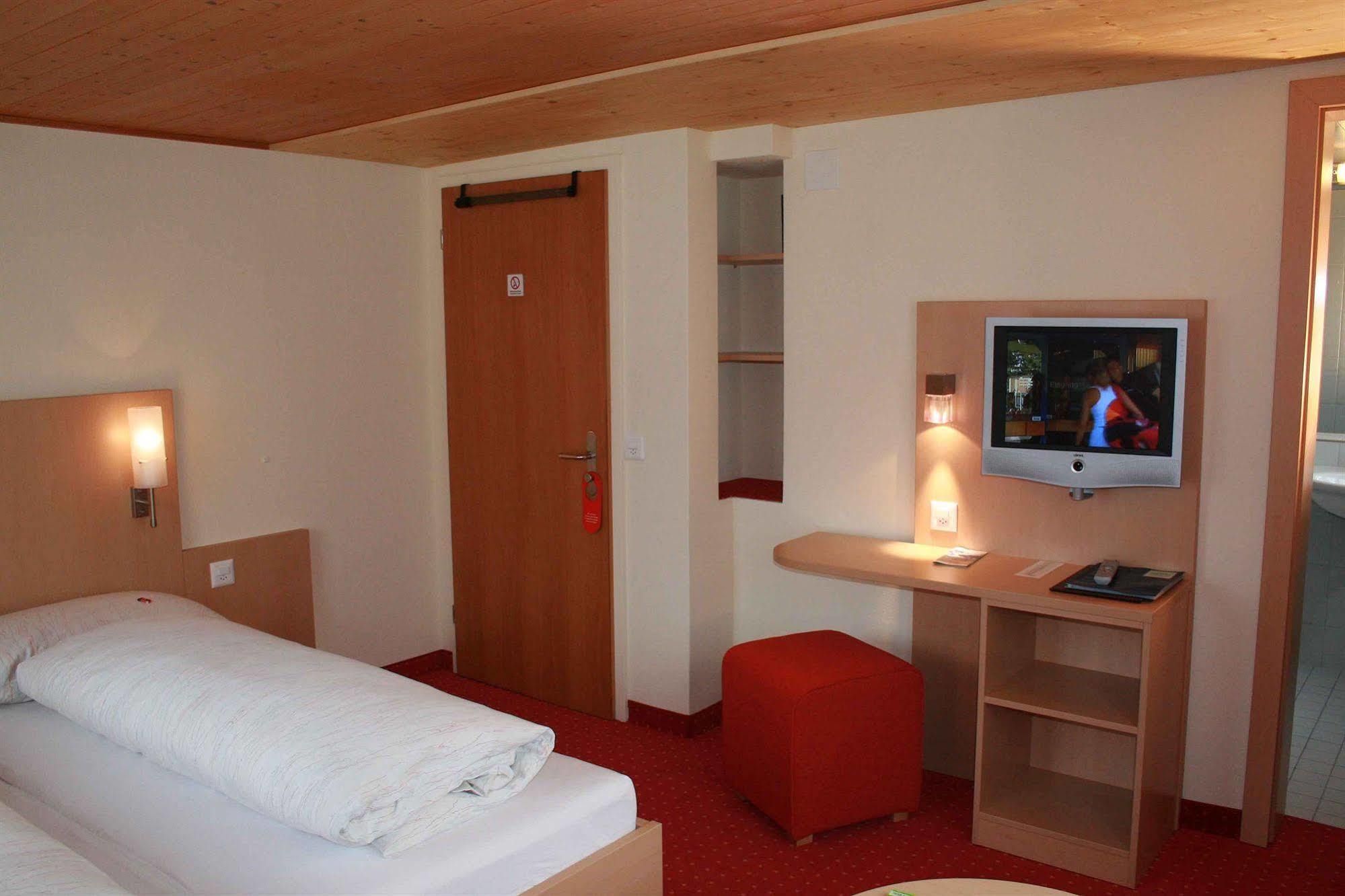 Hotel Cathrin Енгелберг Екстериор снимка
