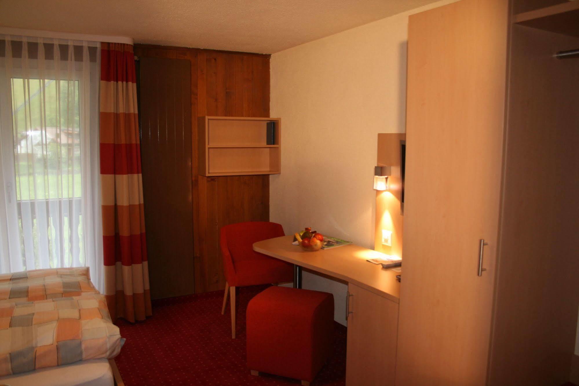 Hotel Cathrin Енгелберг Екстериор снимка